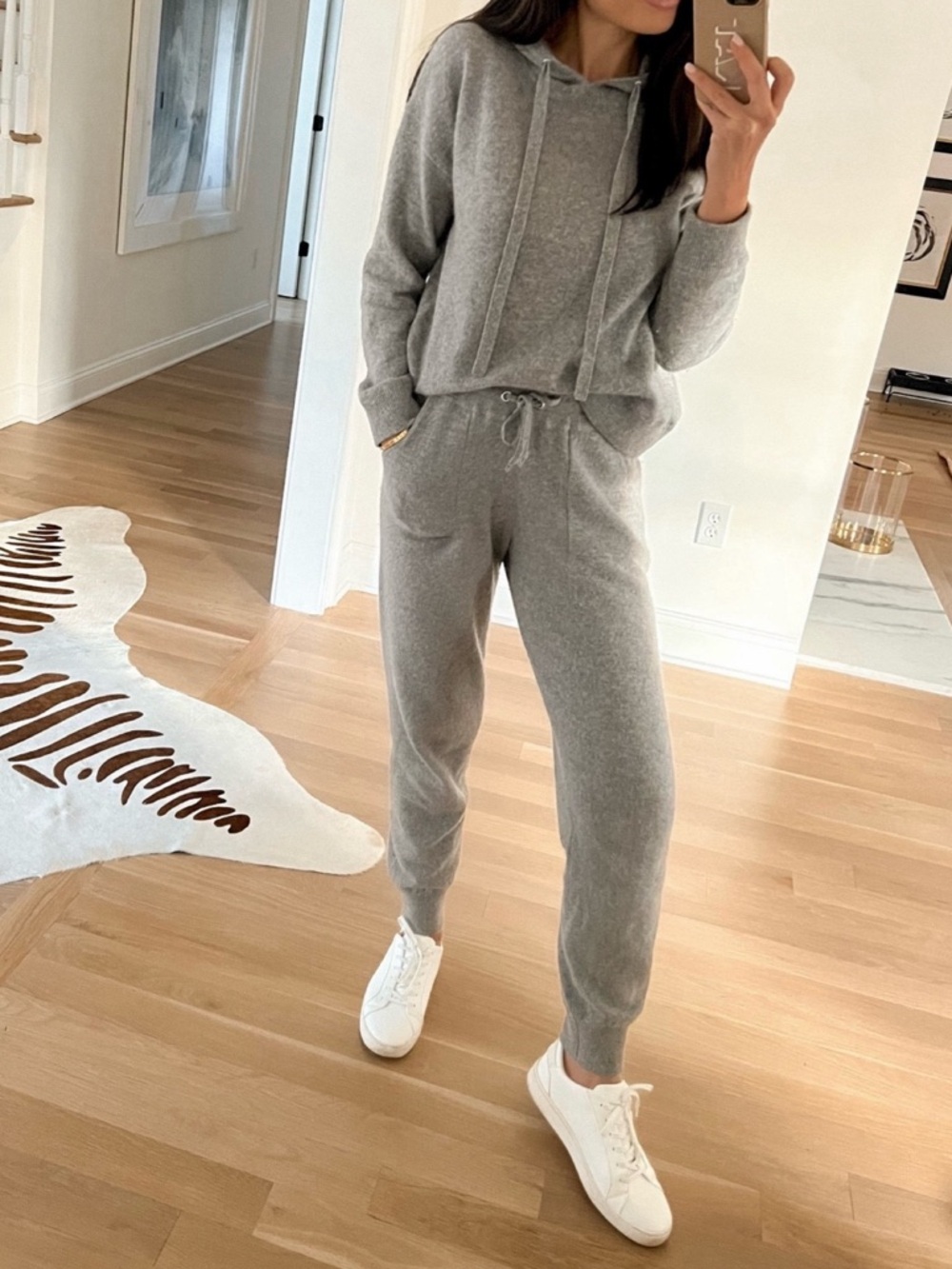 Cashmere Set Hooded Pullover and Jogger Pants Set